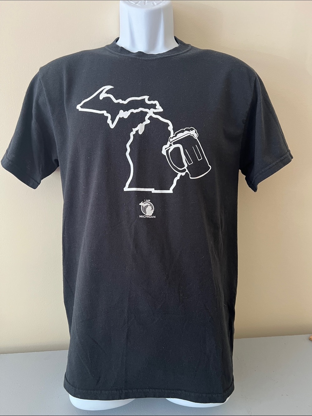 Jerzees Black Short-Sleeve Tee with Michigan Outline and Beer Mug Graphic